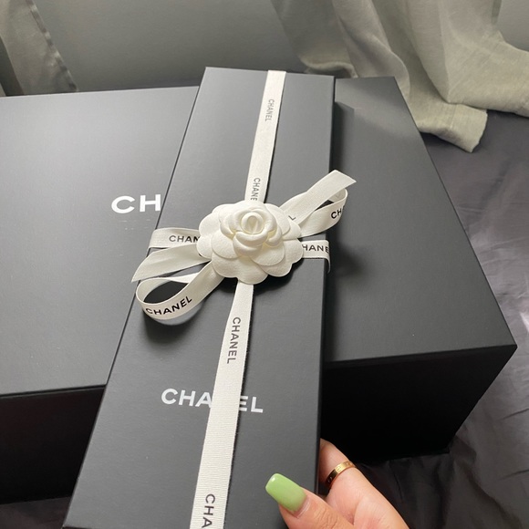 Brand new Chanel 22K tie RARE - Picture 5 of 6